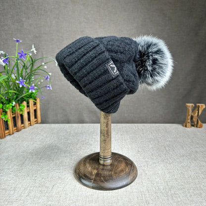 Gorro de Punto de Lana Clara
