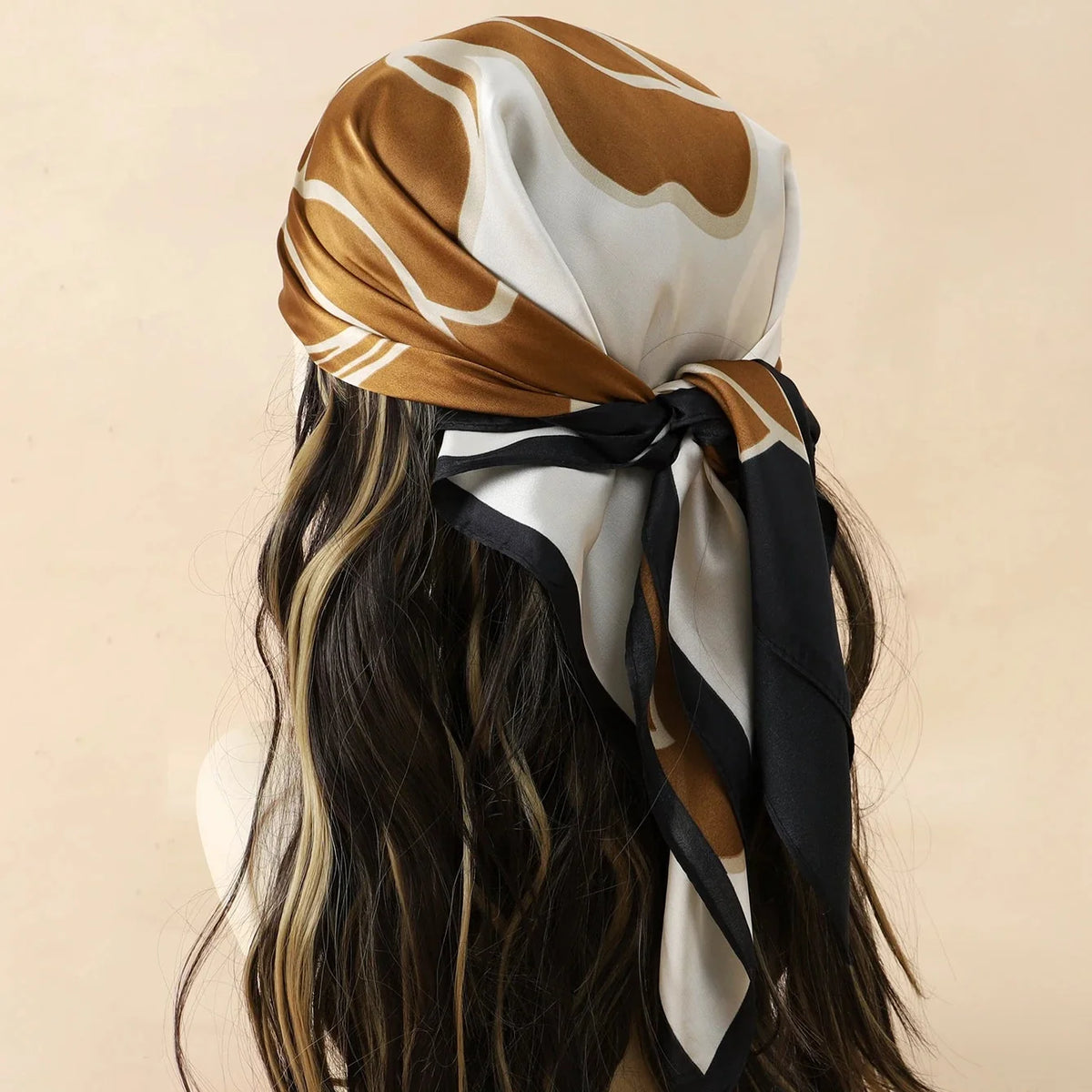 Pañuelo de Seda Veloura