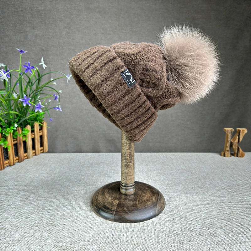 Gorro de Punto de Lana Clara