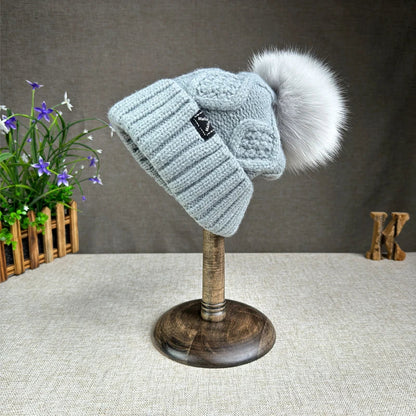 Gorro de Punto de Lana Clara